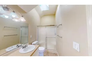 12521 SW 134th Ave, Portland, OR 97223 - Photo 18