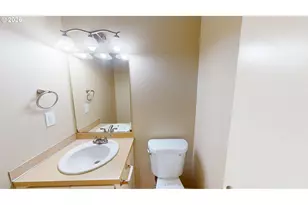 12521 SW 134th Ave, Portland, OR 97223 - Photo 12