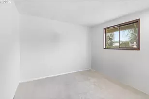 3826 Peppertree Dr, Eugene, OR 97402 - Photo 26