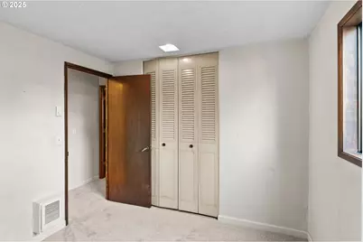 3826 Peppertree Dr, Eugene, OR 97402 - Photo 24