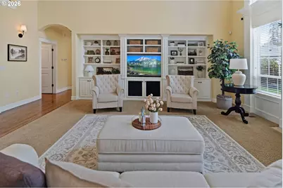 902 NE 47th Ave, Hillsboro, OR 97124 - Photo 12