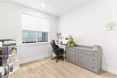 18400 SW Sugarloaf Ln, Beaverton, OR 97007 - Photo 12