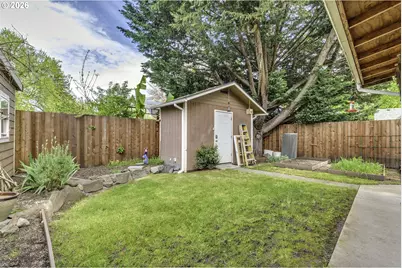 12075 SW 9th St, Beaverton, OR 97005 - Photo 30