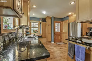12075 SW 9th St, Beaverton, OR 97005 - Photo 12