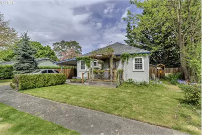 12075 SW 9th St, Beaverton, OR 97005 - Photo 2