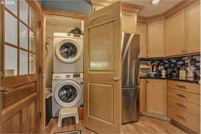 12075 SW 9th St, Beaverton, OR 97005 - Photo 16
