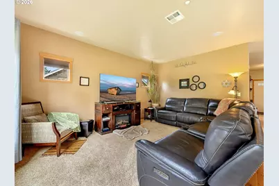4664 Sheridan Dr, Gearhart, OR 97138 - Photo 10