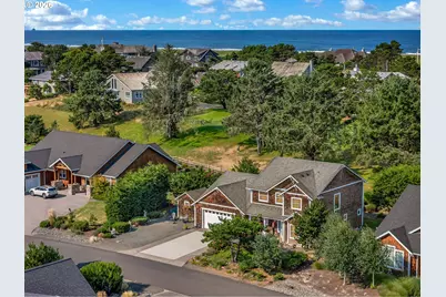 4664 Sheridan Dr, Gearhart, OR 97138 - Photo 2