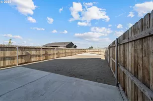 774 NE 11th St, Hermiston, OR 97838 - Photo 34