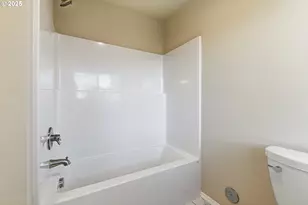 2211 SE 182nd Ave, Portland, OR 97233 - Photo 22