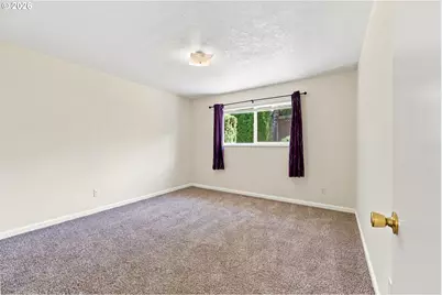 880 NW Florence Ave, Gresham, OR 97030 - Photo 20