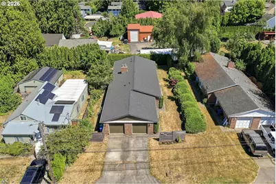 880 NW Florence Ave, Gresham, OR 97030 - Photo 28