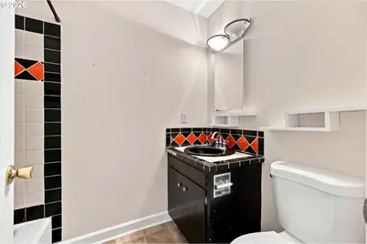 880 NW Florence Ave, Gresham, OR 97030 - Photo 22