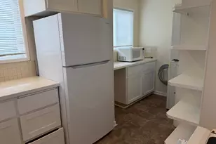 880 NW Florence Ave, Gresham, OR 97030 - Photo 12
