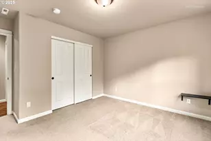 865 SW 90th Ave, Portland, OR 97225 - Photo 30