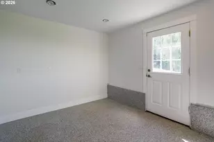 18266 S Holly Ln, Oregon City, OR 97045 - Photo 34