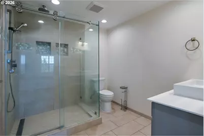 18266 S Holly Ln, Oregon City, OR 97045 - Photo 32