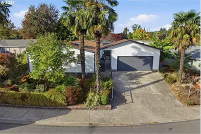 1719 NW Poppy Hills Dr, McMinnville, OR 97128 - Photo 2