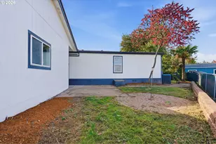 1719 NW Poppy Hills Dr, McMinnville, OR 97128 - Photo 30