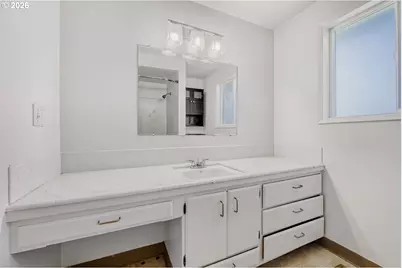 15270 SE La Marquita Way, Milwaukie, OR 97267 - Photo 20