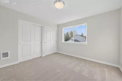9271 E Burnside St, Portland, OR 97216 - Photo 12