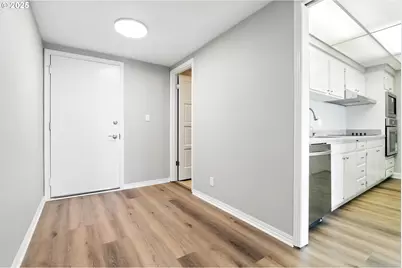 2221 SW 1st Ave #1623, Portland, OR 97201 - Photo 6