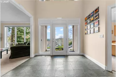 2305 Stonehurst Ct, Lake Oswego, OR 97034 - Photo 4