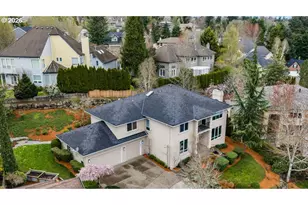 2305 Stonehurst Ct, Lake Oswego, OR 97034 - Photo 46