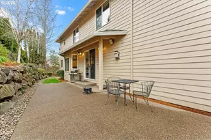 2305 Stonehurst Ct, Lake Oswego, OR 97034 - Photo 42
