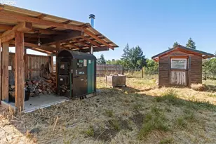 39038 Griggs Dr, Lebanon, OR 97355 - Photo 28