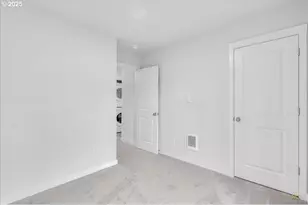 9416 N Bristol Ave, Portland, OR 97203 - Photo 22