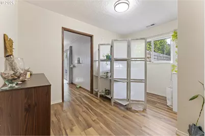 2185 N 8th St, Coos Bay, OR 97420 - Photo 10