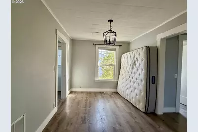815 SW Cedar Ave, Warrenton, OR 97146 - Photo 10