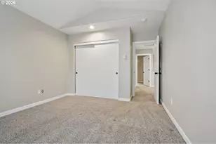 12528 SE Taggart St, Portland, OR 97236 - Photo 22