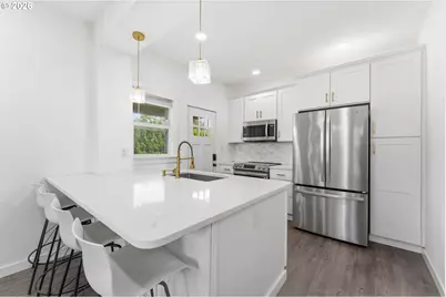 30 NE 143rd Ave, Portland, OR 97230 - Photo 14