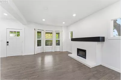 30 NE 143rd Ave, Portland, OR 97230 - Photo 8