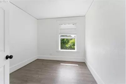 30 NE 143rd Ave, Portland, OR 97230 - Photo 28