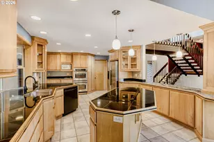 4635 NW Kahneeta Dr, Portland, OR 97229 - Photo 10