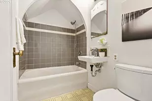 5005 NE 62nd Ave, Portland, OR 97218 - Photo 14
