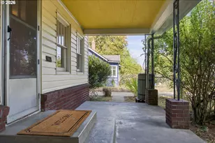 5005 NE 62nd Ave, Portland, OR 97218 - Photo 2