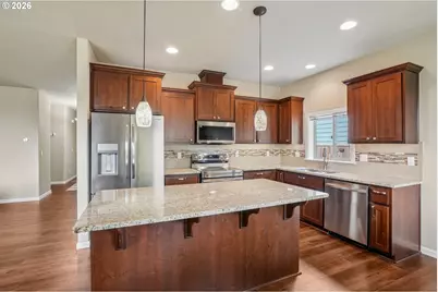 2185 Thomas Way, Hubbard, OR 97032 - Photo 12