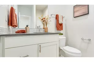 3634 SE 66th Ave, Hillsboro, OR 97123 - Photo 4