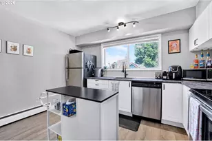 3911 NE Killingsworth St, Portland, OR 97211 - Photo 8