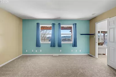 2415 SW Oakwood Dr, Dallas, OR 97338 - Photo 20