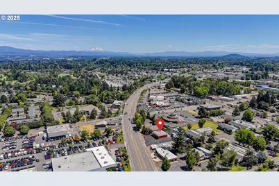 786 NE Burnside Rd, Gresham, OR 97030 - Photo 4