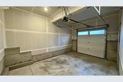 11688 SW Hayrick Ter, Beaverton, OR 97007 - Photo 16