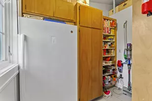 778 E Lincoln St, Woodburn, OR 97071 - Photo 22