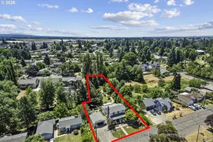 778 E Lincoln St, Woodburn, OR 97071 - Photo 2