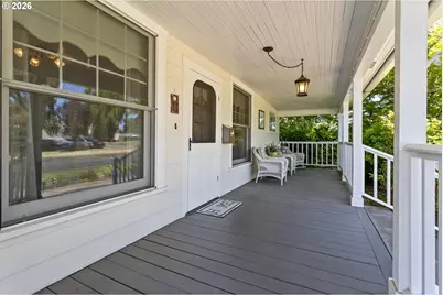 778 E Lincoln St, Woodburn, OR 97071 - Photo 4