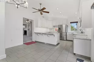 778 E Lincoln St, Woodburn, OR 97071 - Photo 16